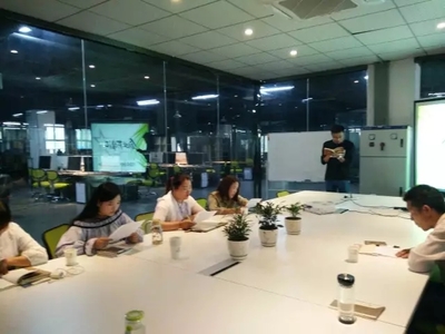 阜南E立方入駐企業(yè)咔咔媒新員工拓展培訓(xùn)，助力商務(wù)信息咨詢服務(wù)升級(jí)